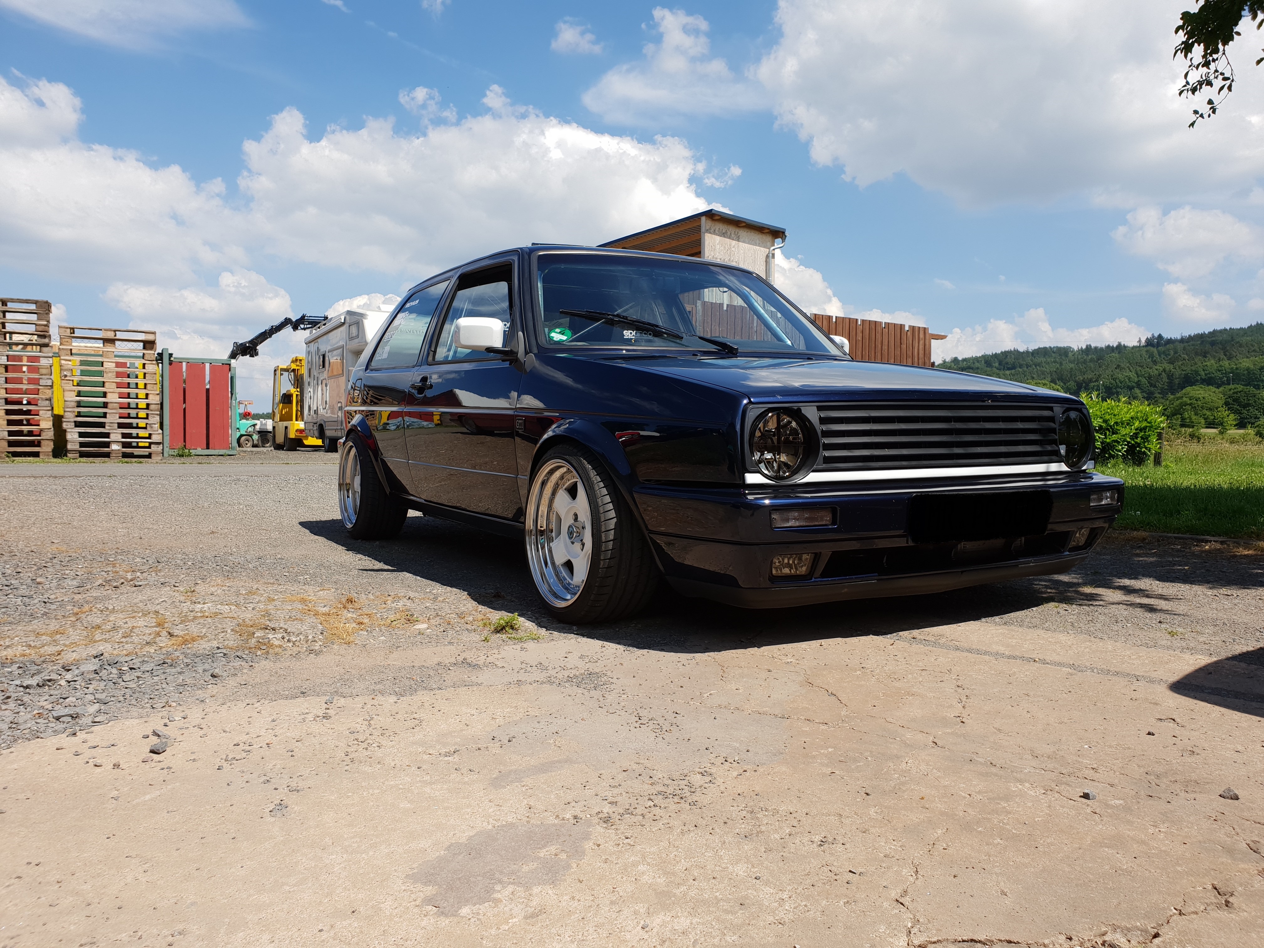 VW Golf 2 mit 16 Zoll Retro-ML 3-teilig