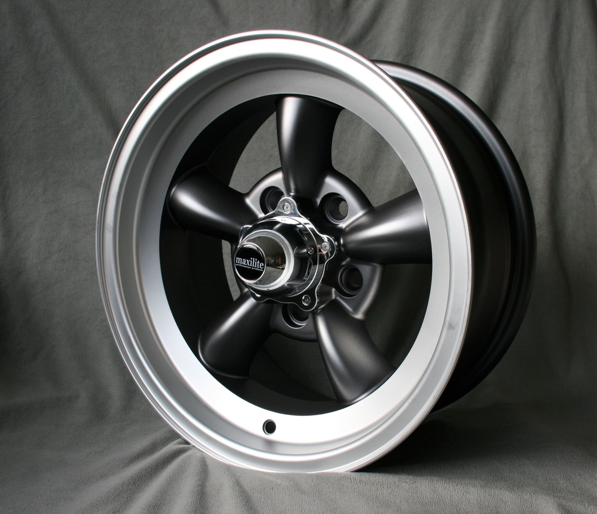 Design TTS 7x15 anthrazit glanzgedreht seidenmatt